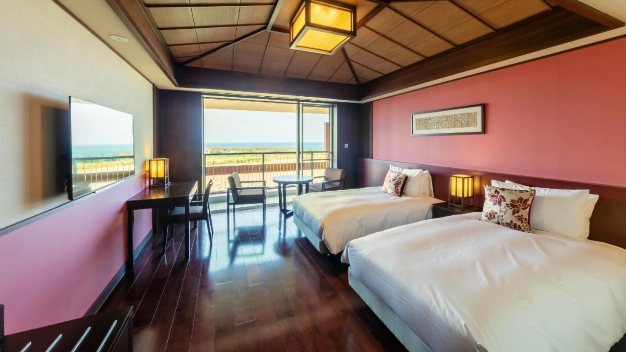 Miyakojima Kurima Resort Seawood Hotel Екстериор снимка