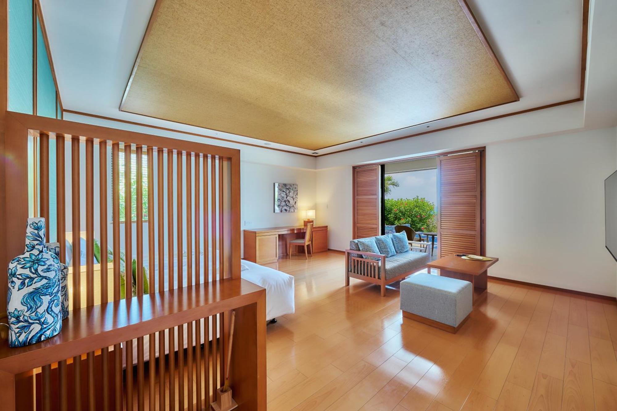 Miyakojima Kurima Resort Seawood Hotel Екстериор снимка