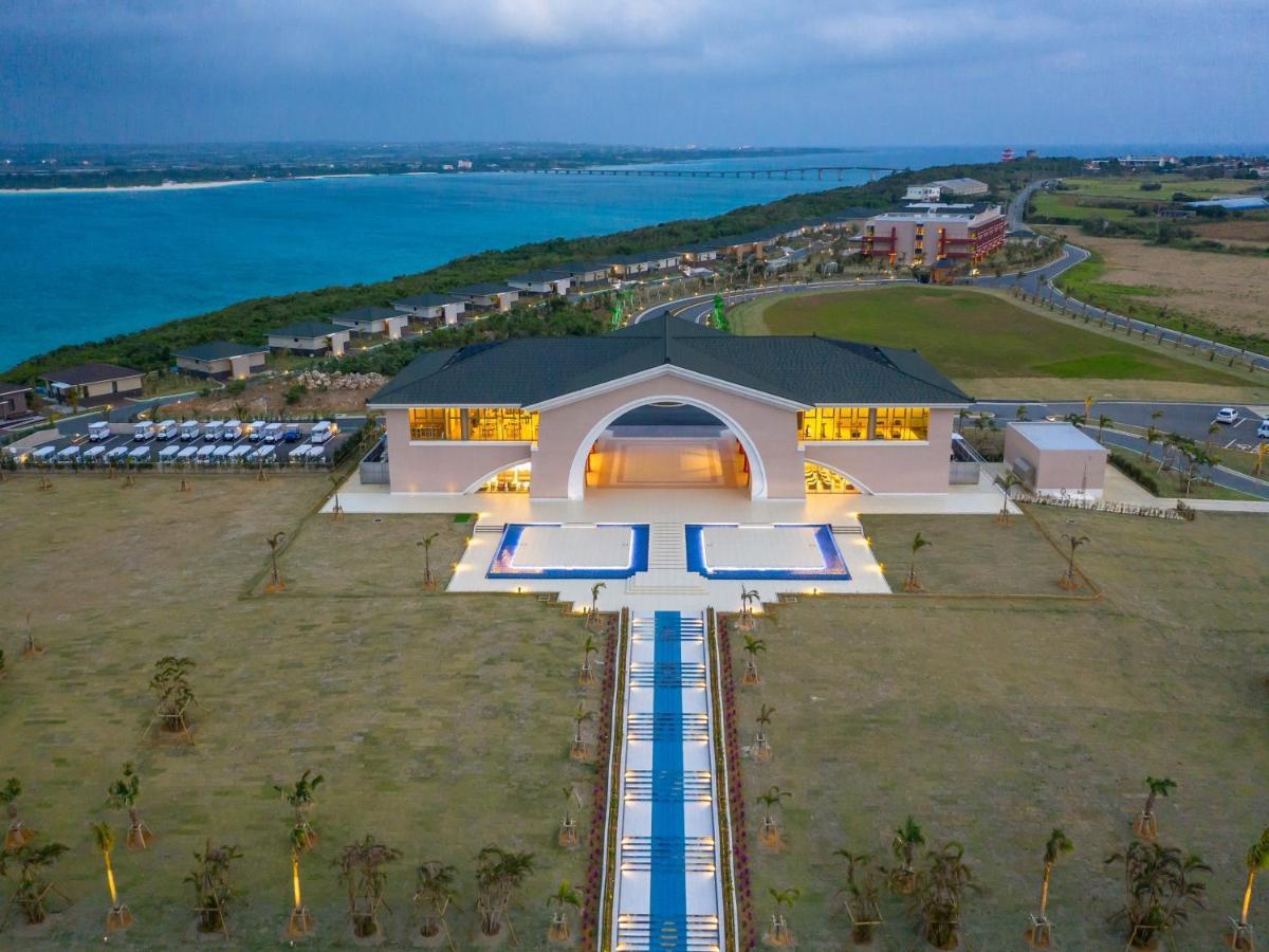 Miyakojima Kurima Resort Seawood Hotel Екстериор снимка