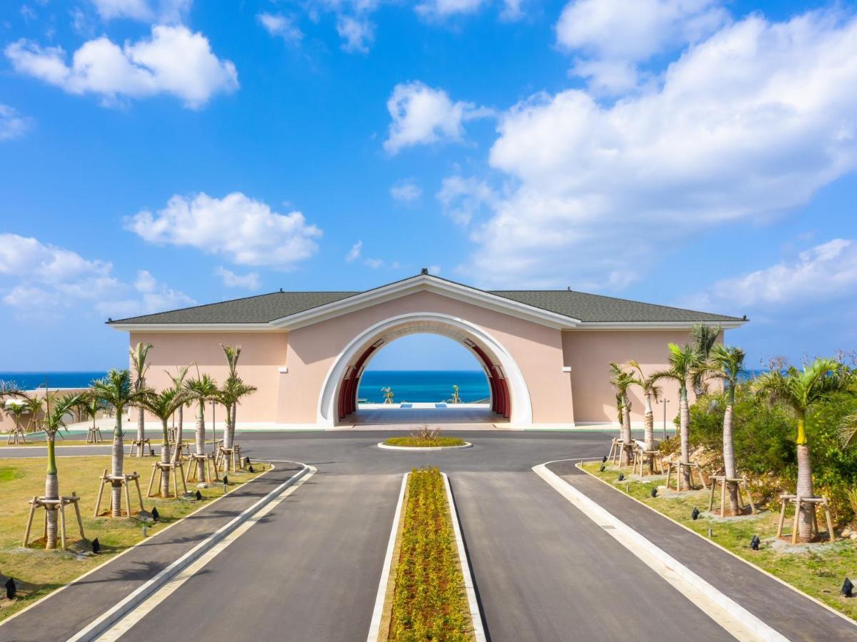 Miyakojima Kurima Resort Seawood Hotel Екстериор снимка