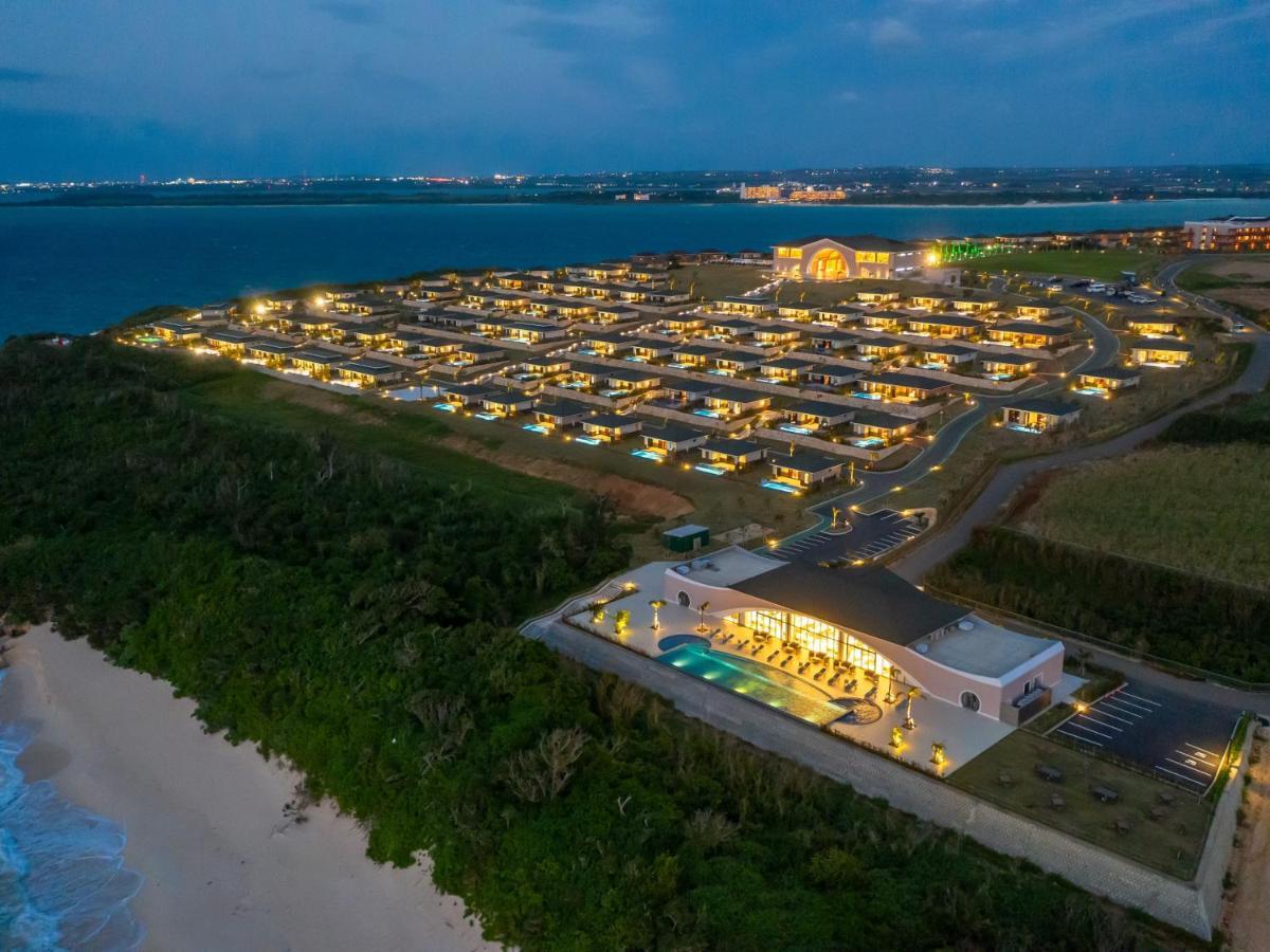 Miyakojima Kurima Resort Seawood Hotel Екстериор снимка